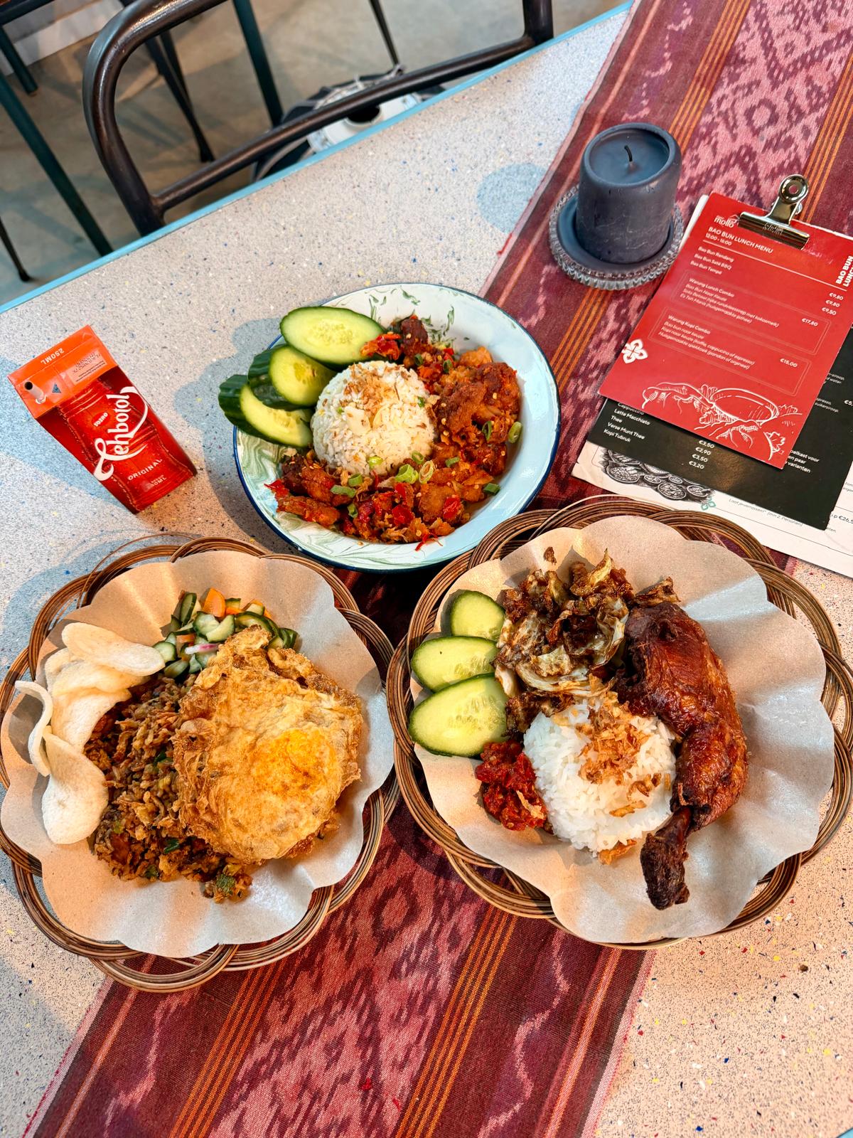 Ayam Lalapan - Ayam Geprek - Nasi Goreng